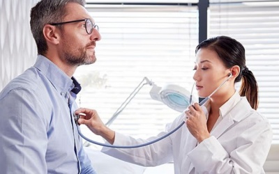 Dấu hiệu sức khỏe cần chú ý sau tuổi 40