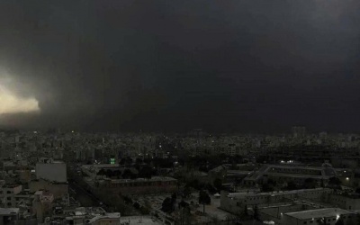 Iran: Mưa đen và những lo ngại về sức khỏe, môi trường