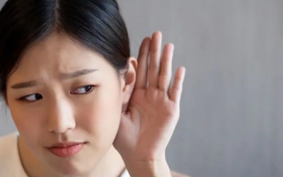 Nhận biết sớm dấu hiệu nghe kém 