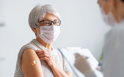 4 vaccine quen thuộc giúp giảm nguy cơ sa sút trí tuệ