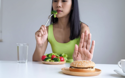 Thưởng thức đồ ăn nhanh ra sao khi đang vào chế độ giảm cân?