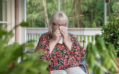 Mách bạn 6 cách giảm triệu chứng dị ứng phấn hoa