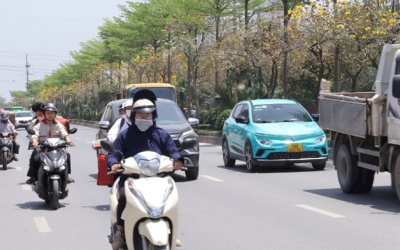 Nắng nóng bao trùm nhiều nơi trong ngày 13/5 