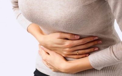 Dấu hiệu u nang buồng trứng cần mổ nội soi