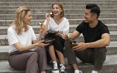 Tử vi thứ Hai (18/5/2026): Bảo Bình trở nên khá cởi mở, nhiệt tình