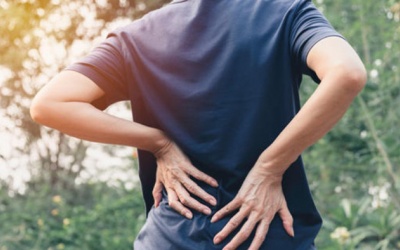 Làm sao để cải thiện cơn đau do thoái hóa cột sống?