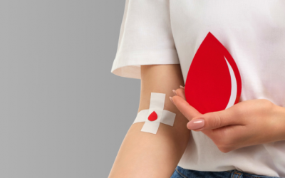 Hiến máu về bị bầm tím tay: Đừng quá lo lắng