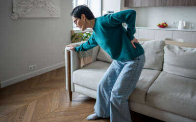 Thoái hóa cột sống và thoát vị đĩa đệm khác nhau thế nào?