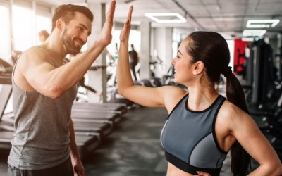 Tập tạ ảnh hưởng thế nào đến nội tiết tố?