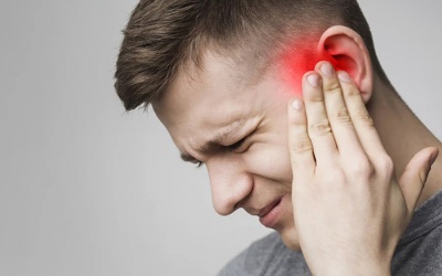 Bị ù tai, đau đầu nên làm gì cải thiện?