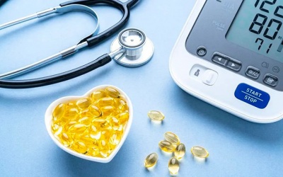 Đang dùng thuốc hạ huyết áp có uống vitamin D được không?