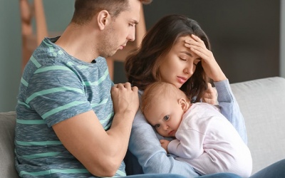 5 triệu chứng sau sinh phụ nữ không nên âm thầm chịu đựng 