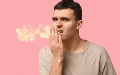 Bí quyết cải thiện tình trạng hôi miệng lâu năm