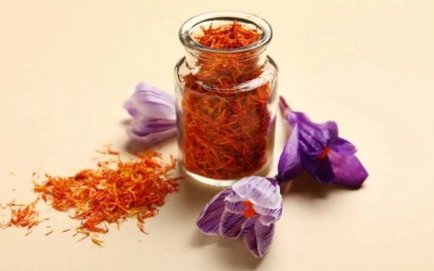 Dùng hoa nghệ tây saffron có lợi ích gì?