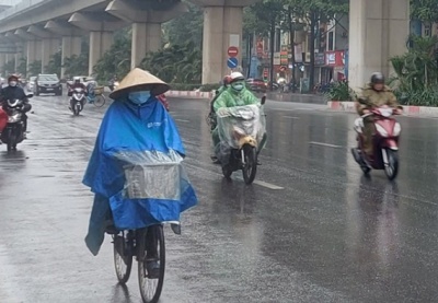 Bắc Bộ tiếp tục mưa lạnh, bão Kalmaegi sắp vào biển Đông