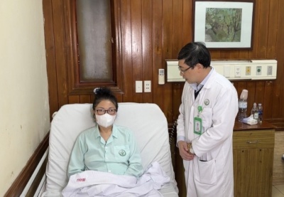 Cứu sống bệnh nhân 69 tuổi nhờ phẫu thuật khối u sau phúc mạc 20cm