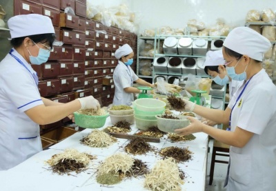 Lần đầu Việt Nam có phác đồ điều trị kết hợp giữa y học cổ truyền và hiện đại