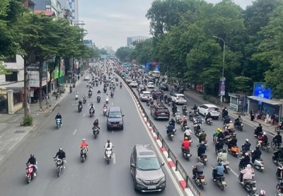 Bắc Bộ hửng nắng, Nam Bộ mưa trái mùa