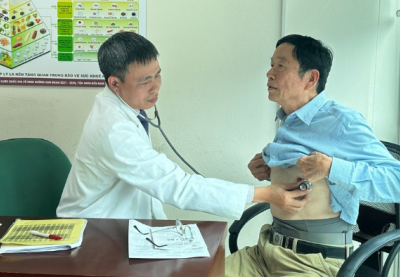 Miễn phí khám sức khỏe cho hàng nghìn người tại Hà Nội 