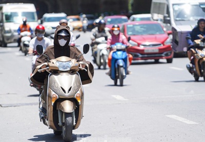 Nắng nóng gay gắt tiếp diễn vào cuối tuần