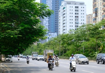 Bắc Bộ ngày nắng nóng, chiều tối mưa vài nơi
