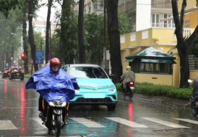 Miền Bắc đón mưa dông rải rác