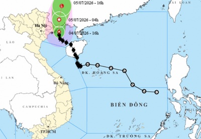 Bão số 1 sắp đổ bộ Quảng Ninh, nhiều nơi mưa lớn