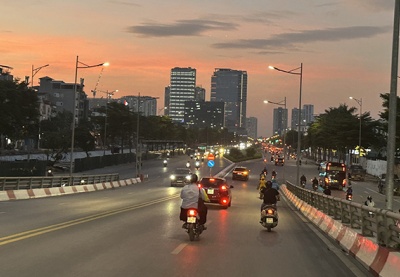 Bắc Bộ nắng ráo, Nam Bộ chiều tối mưa dông