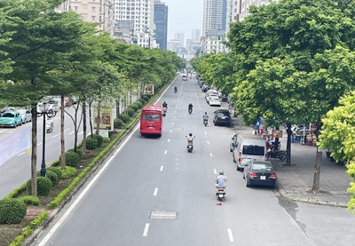 Bắc Bộ nắng oi, Nam Bộ chiều tối mưa dông