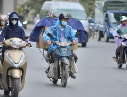 Bắc Bộ vẫn lạnh, Trung Bộ còn mưa to
