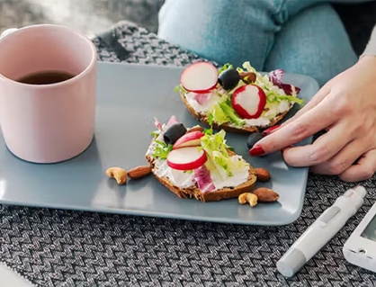 Đường huyết sau ăn 2 giờ chỉ 4,5mmol/L có thấp quá không?