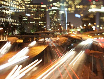 Ánh sáng thành phố: “Kẻ thù giấu mặt” của trái tim