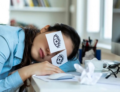 Thiếu ngủ làm não “xuống cấp” thế nào?