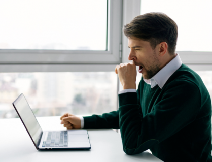 Tại sao chúng ta lại ngáp?