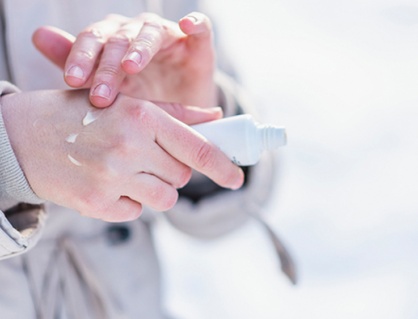 Cách chăm sóc làn da bị chàm eczema mùa Đông