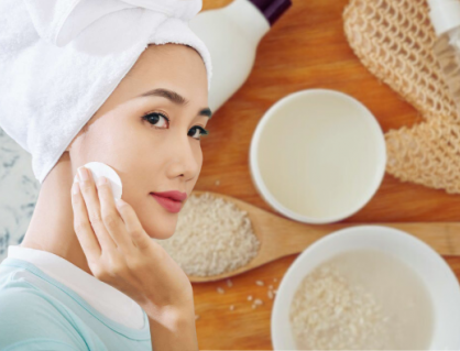 Bật mí lợi ích của toner nước gạo với làn da