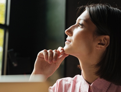 Tử vi thứ Năm (4/12/2025): Cự Giải nên cẩn trọng hơn trong hành động