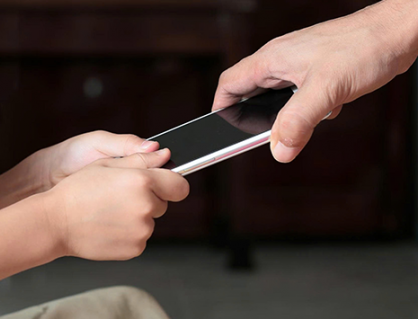 Giải pháp giúp trẻ 'cai nghiện' thiết bị điện tử