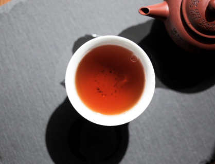 5 loại trà giúp ổn định đường huyết được chuyên gia khuyên dùng