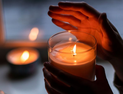 Nến thơm có ảnh hưởng đến không khí trong nhà?