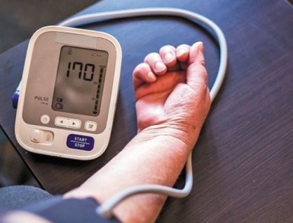 Cách xử lý tăng huyết áp tại nhà