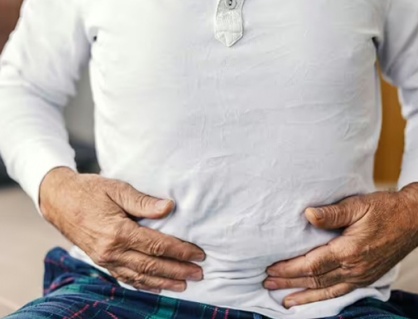 6 mẹo đơn giản giúp giảm đầy hơi sau khi ăn