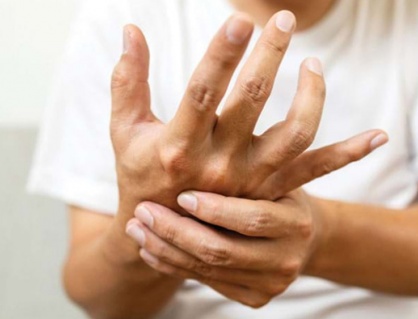 Bệnh Parkinson: Không dùng thuốc Tây mà chỉ dùng TPBVSK Vương Lão Kiện được không?