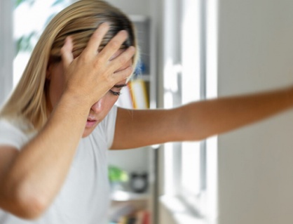 Nhịp tim nhanh, chóng mặt có thể do nhịp tim nhanh tư thế đứng