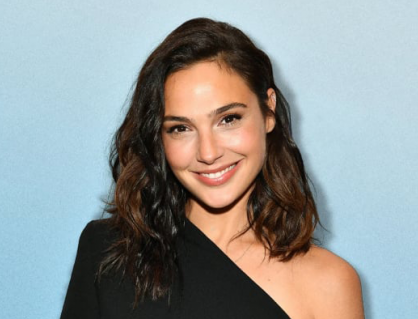 Bí quyết giúp làn da của diễn viên Gal Gadot luôn mịn màng và rạng rỡ