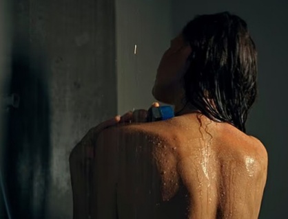  Tắm trong bóng tối - xu hướng mới giúp ngủ ngon hơn