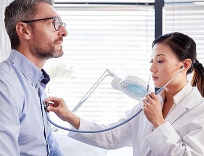 Dấu hiệu sức khỏe cần chú ý sau tuổi 40