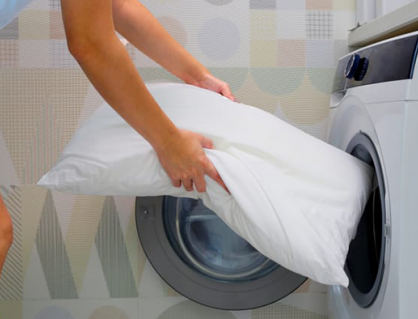 Mách bạn cách vệ sinh ruột gối đơn giản