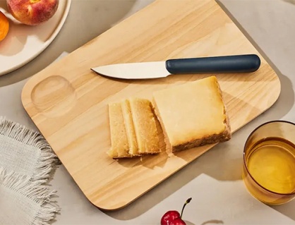 Bạn đã biết làm thế nào để vệ sinh thớt gỗ hiệu quả?