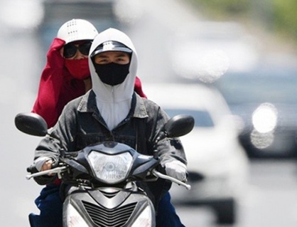 Thời tiết ba miền khô nóng, nắng gắt nhất ở miền Trung